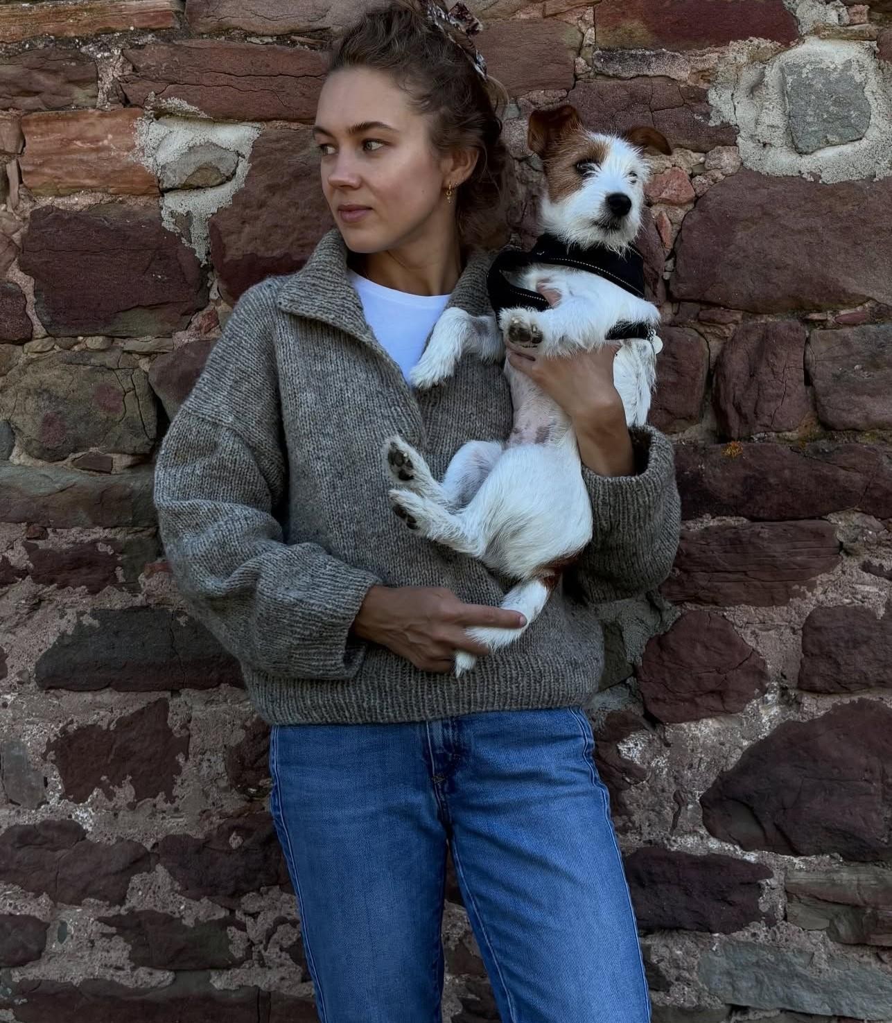 Свитер-поло спицами