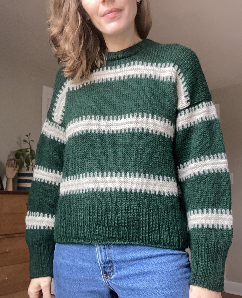 Теплый свитер с японским плечом