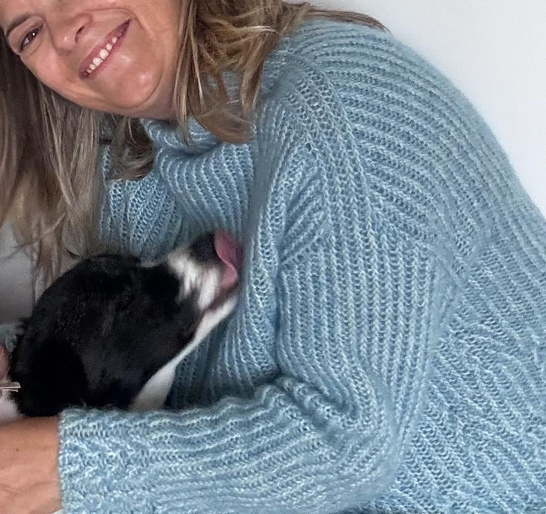 Красивый свитер спицами