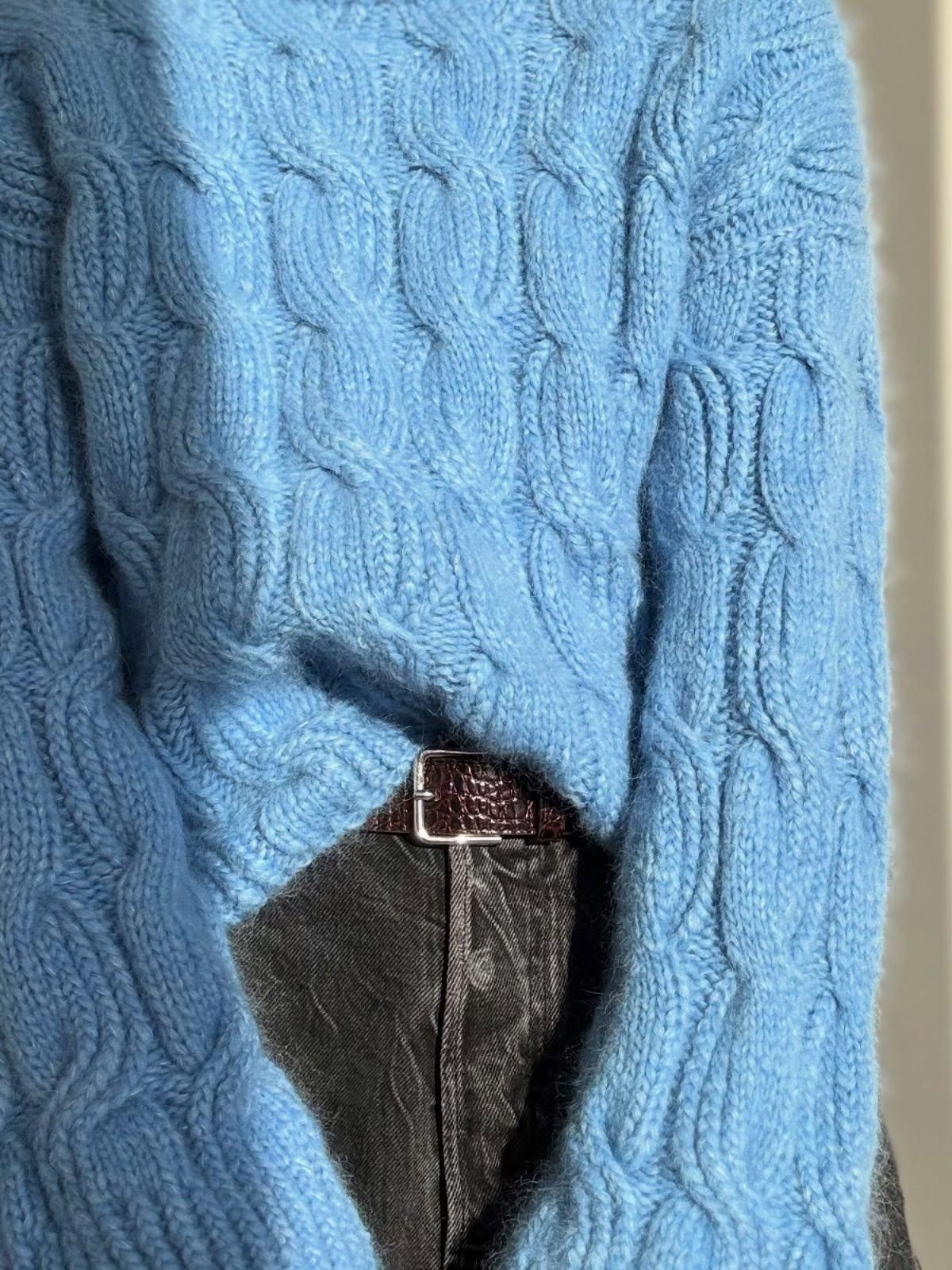 Текстурный свитер спицами