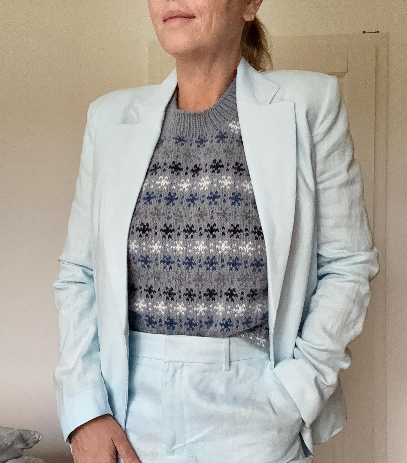 Красивый свитер спицами