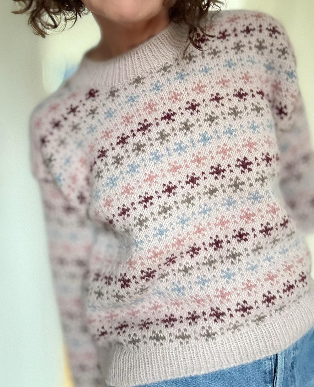 Красивый свитер спицами