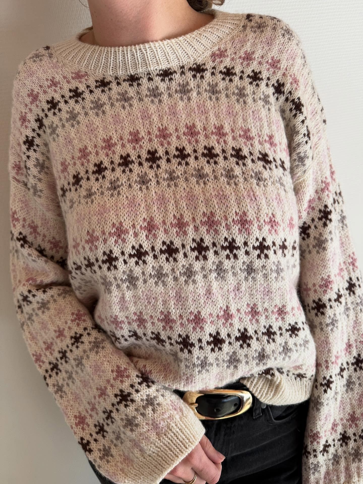 Красивый свитер спицами