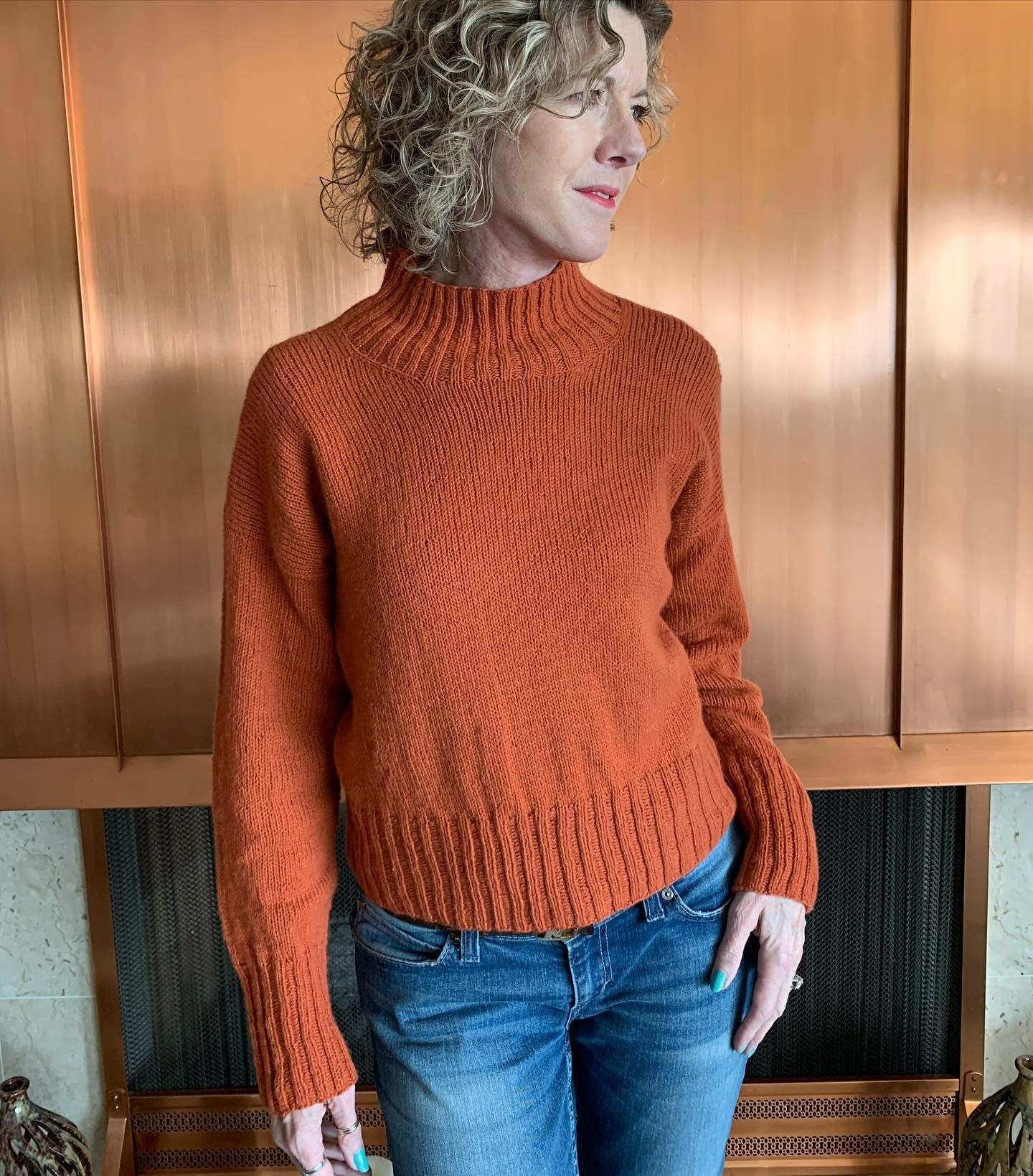 Простой свитер спицами