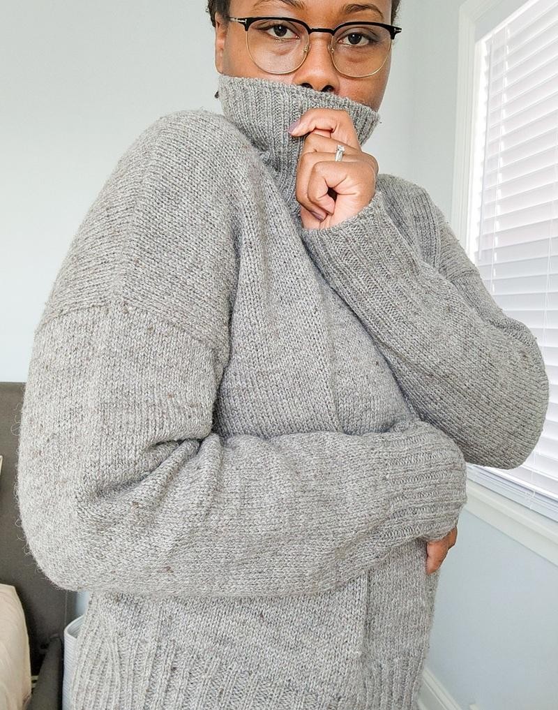 Простой свитер спицами