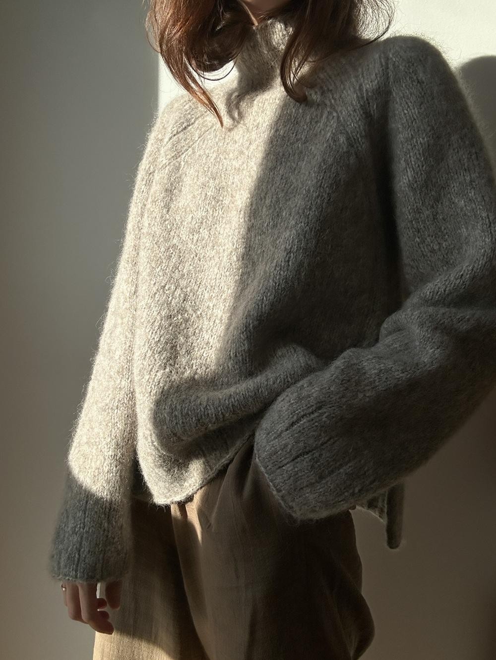 Элегантный свитер-реглан