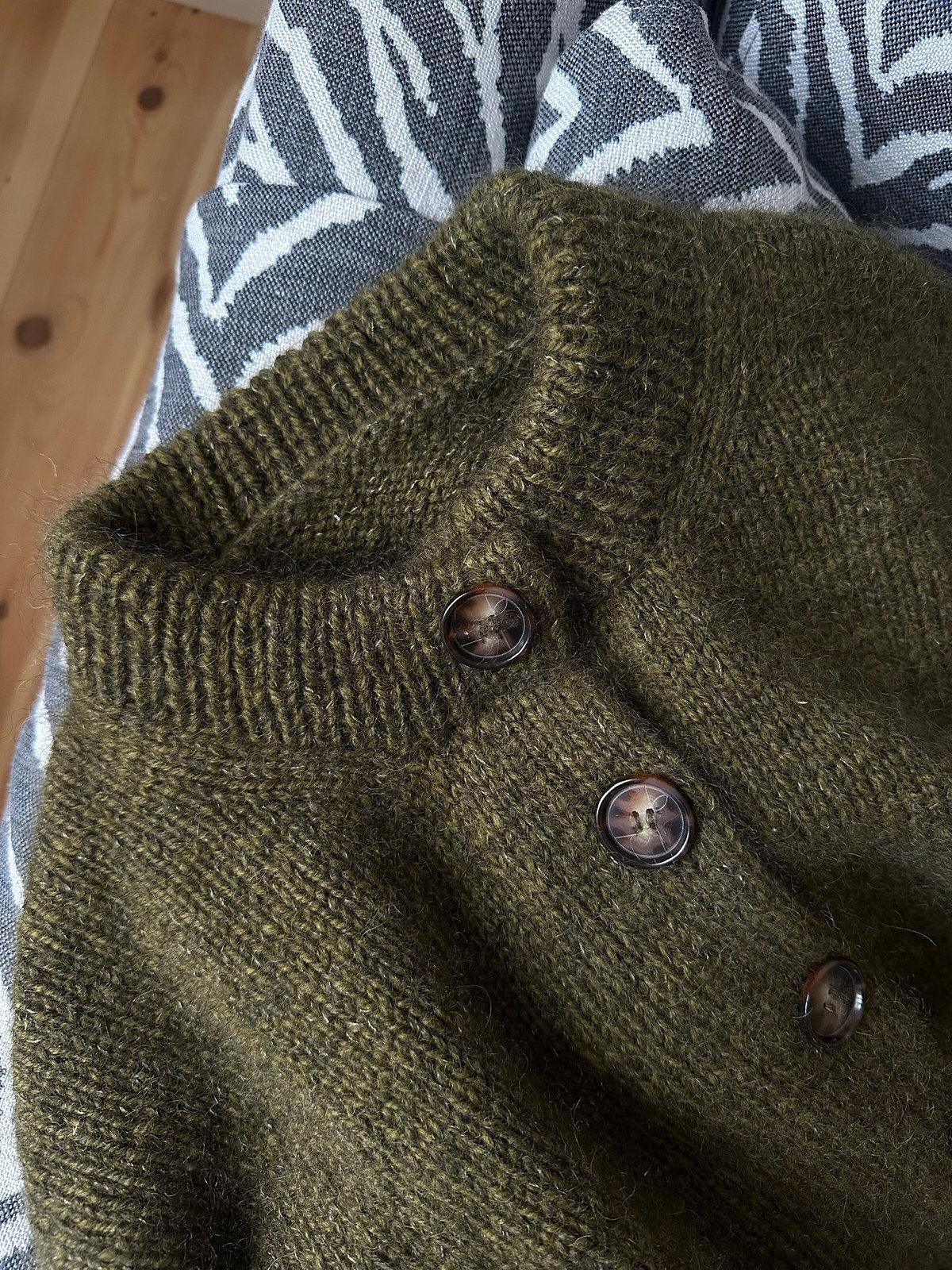 Оверсайз связан из микса шерсти с мохером