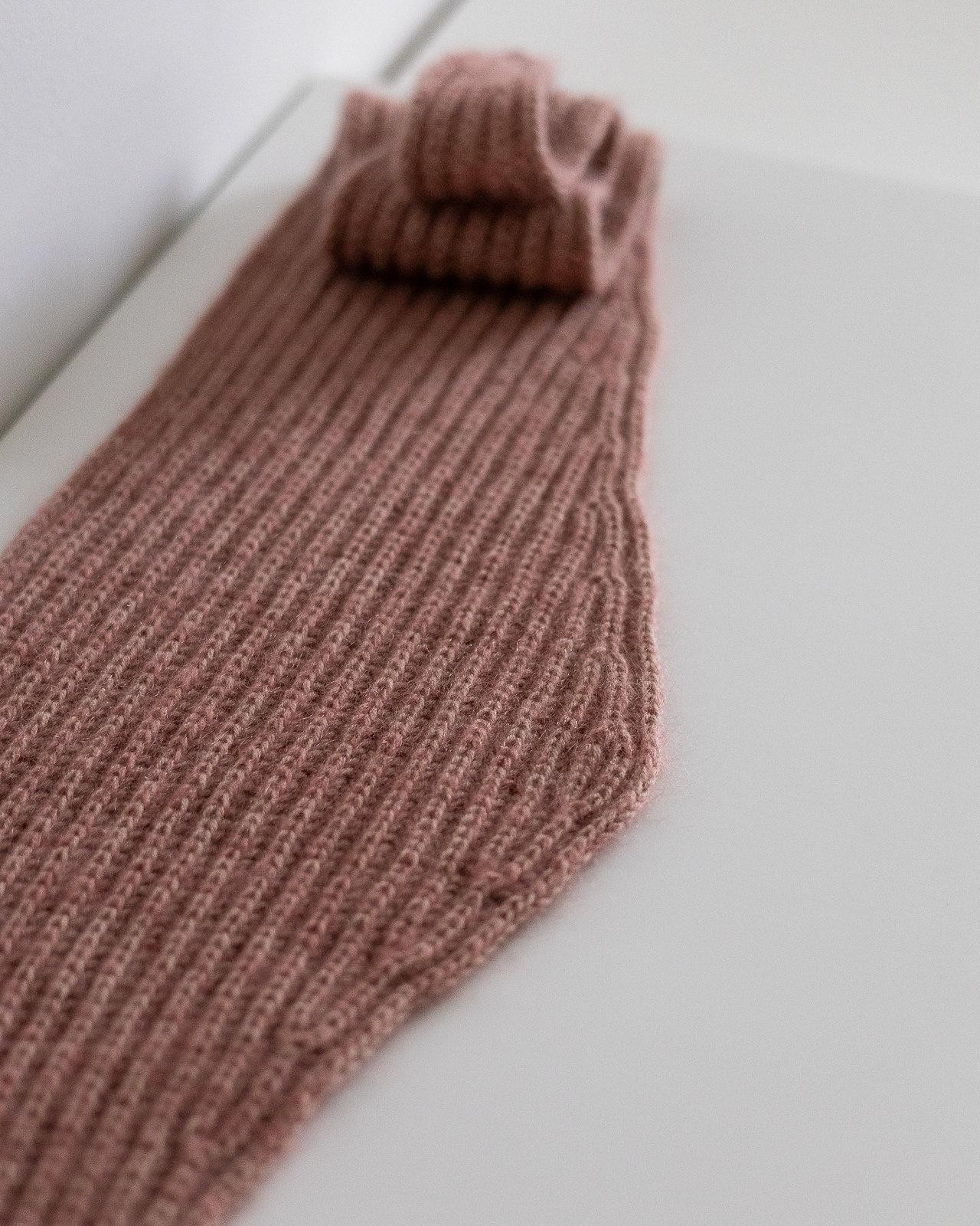 Шарф спицами резинкой бриошь