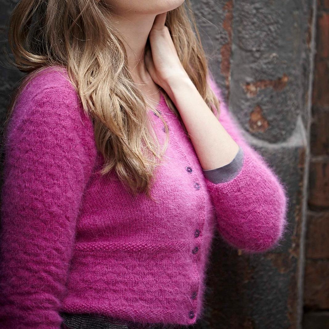 Вязание короткого кардигана узором бабочка Neat, Designer Knits