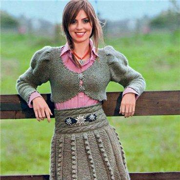 Болеро и юбка в немецком национальном стиле