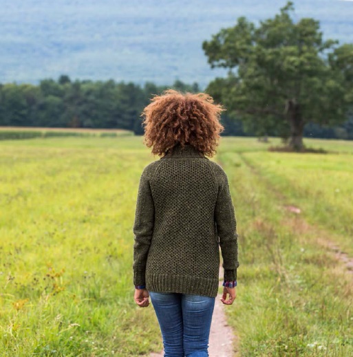 Вязание женщинам жакета FIELD