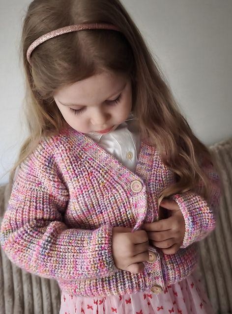 Кардиган с V-вырезом для детей