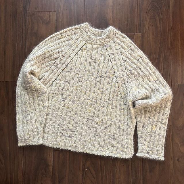 Свитер ломаной резинкой