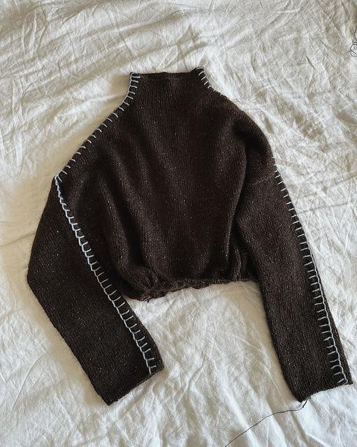 Свитер свободной посадки с описанием