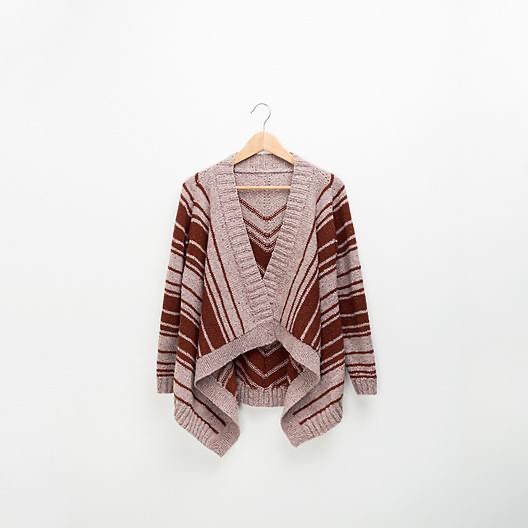 Вязание спицами жакета с каскадными полочками Skew, wool people 8