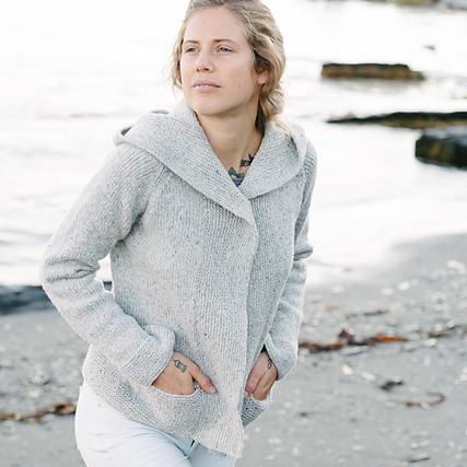 Вязание жакета с капюшоном Lucia hoodie