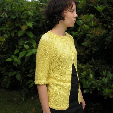 Вязаный спицами кардиган Tamzin