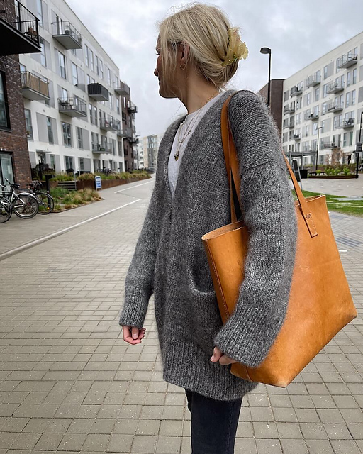 Как вязать кардиган с карманами