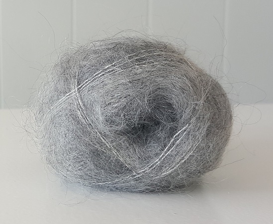 Пряжа для вязания кардигана с карманами