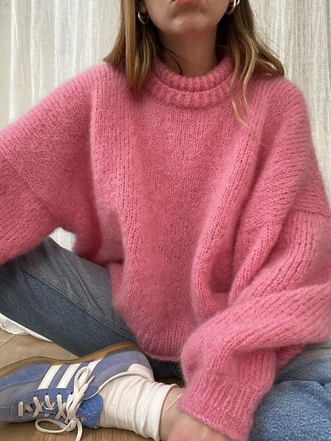 Пуловер оверсайз без швов