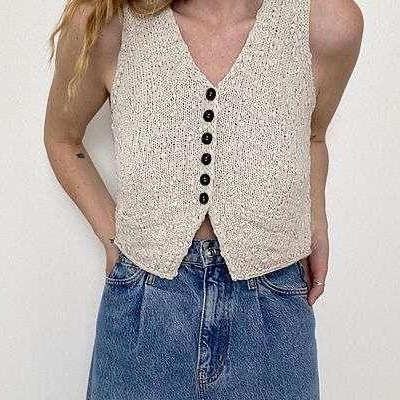 Топ-жилет из букле, вязаный спицами Thelma