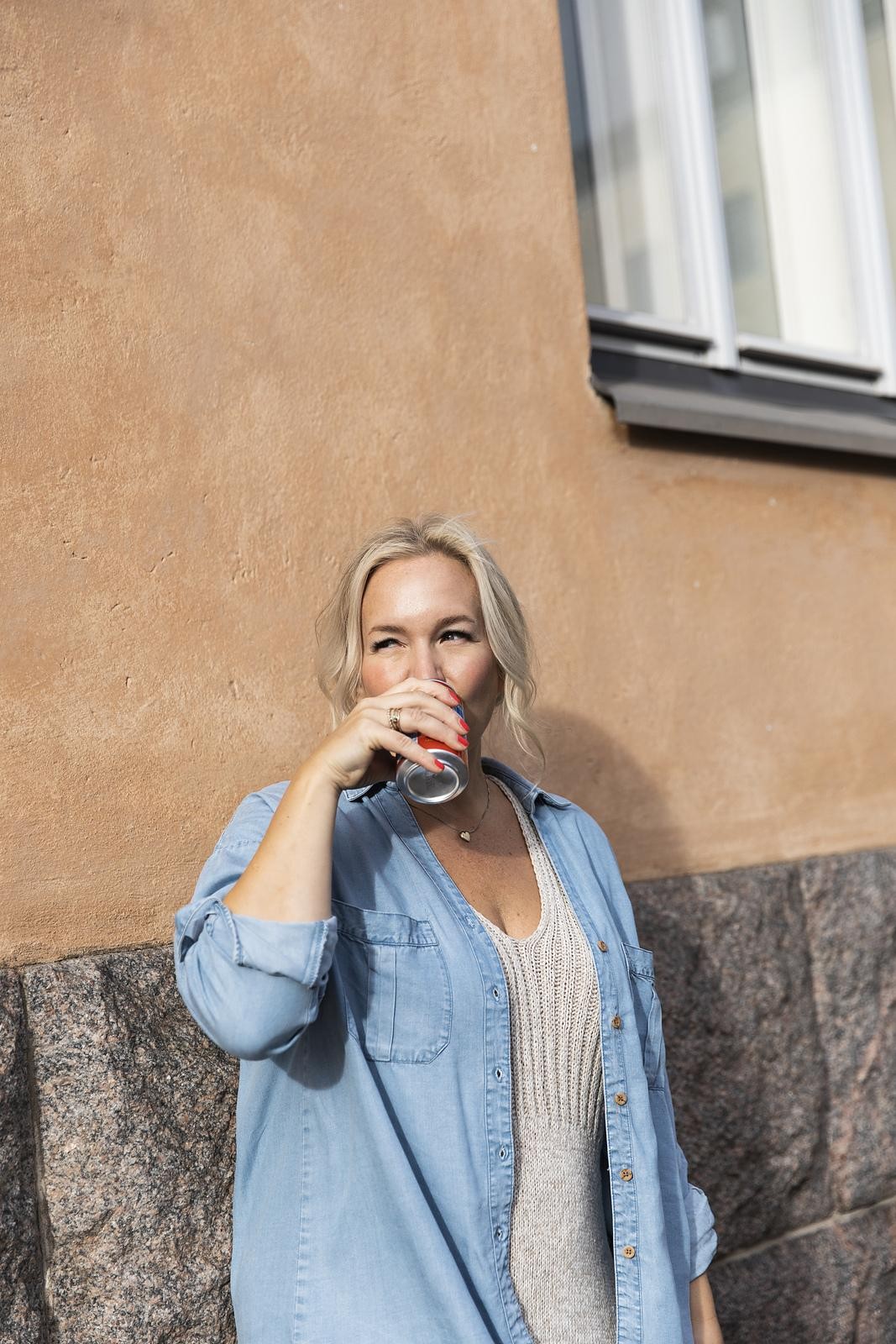 Платье спицами резинкой для любого стиля