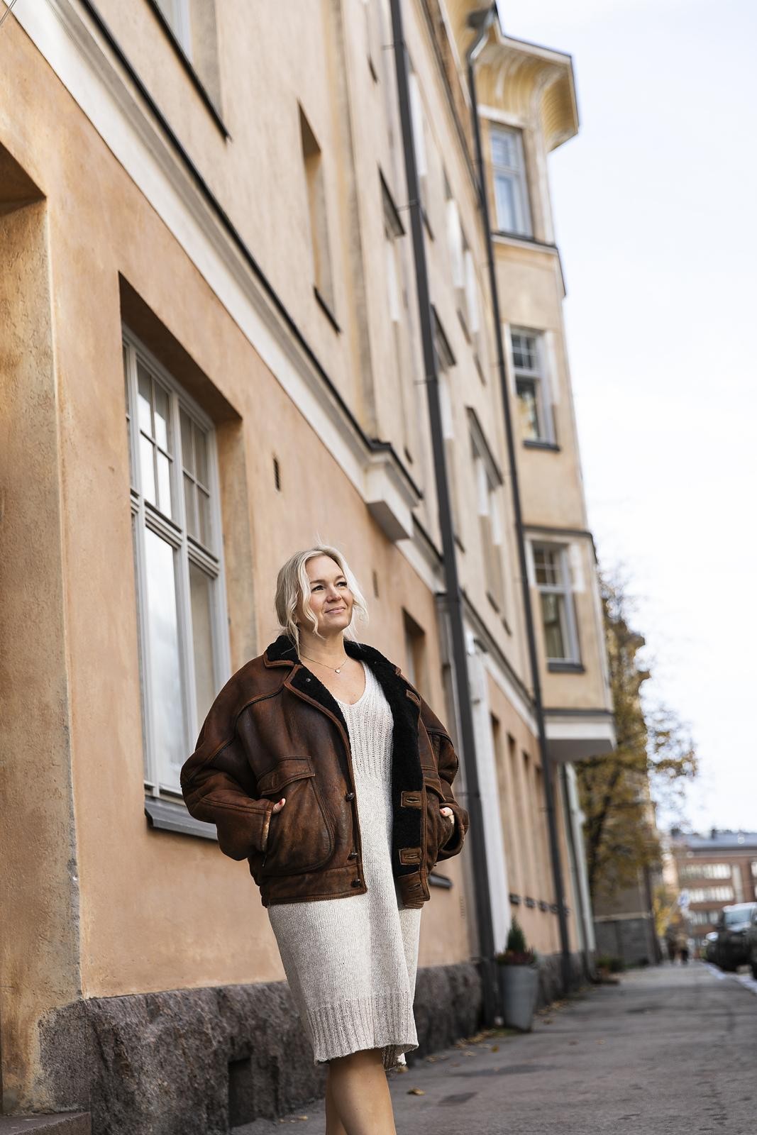 Платье прямого кроя для любительниц универсальности