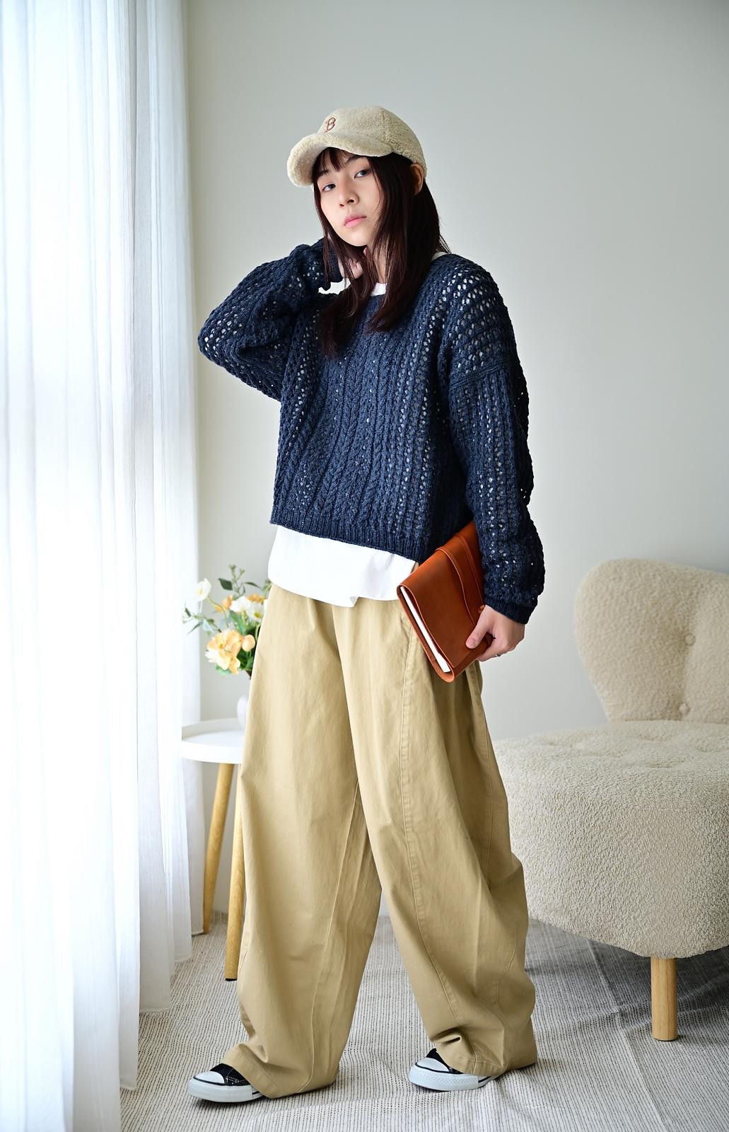 Стильный пуловер для любого сезона спицами