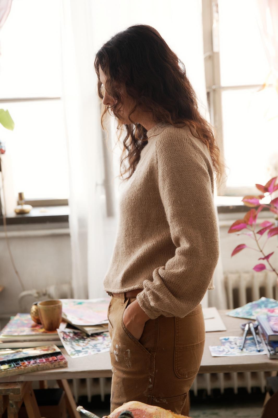 Пуловер лицевой гладью спицами без швов