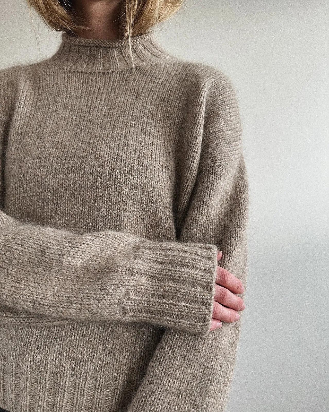 Свитер спицами описание