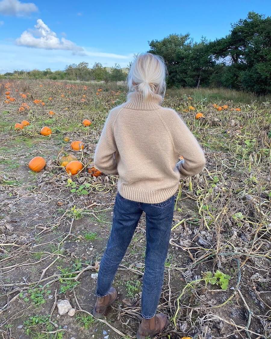 Вязаный свитер на молнии