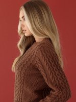 Пуловер с косами описание