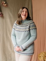 Женский свитер с круглой жаккардовой кокеткой