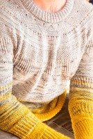Текстурный пуловер спицами