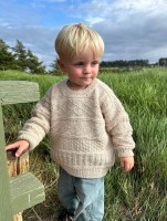 Детский текстурный пуловер спицами