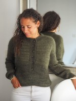 Вязаный пуловер с горловиной хенли