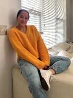 Женский оверсайз пуловер спицами