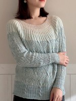Пуловер с круглой кокеткой связанный сверху