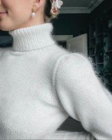 Вязаный свитер с рукавами фонариками