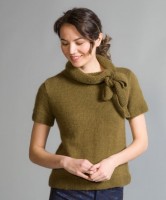 Пуловер, связанный отдельными деталями из смеси шерсти и шелка