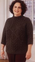 Нора Гоан- королева аранов, в пуловере своего дизайна