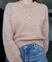 Стильный пуловер с японским плечом