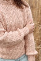 Пуловер с рукавами-реглан описание
