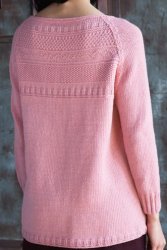 Модный пуловер регланом на осень 2016 года