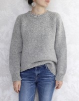 Пуловер спицами женский