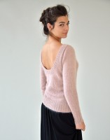 Вязание пуловера с открытой спиной Silence