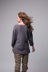 Пуловер текстурными узорами спицами