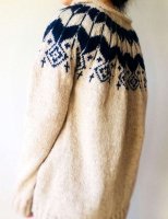 Вязание пуловера с жаккардом от дизайнера Рейко Кувамура