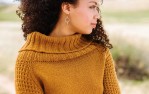 Вязание женщинам пуловера Cowl-Neck Raglan