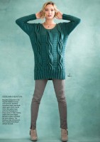 Пуловер туника с объемными косами
